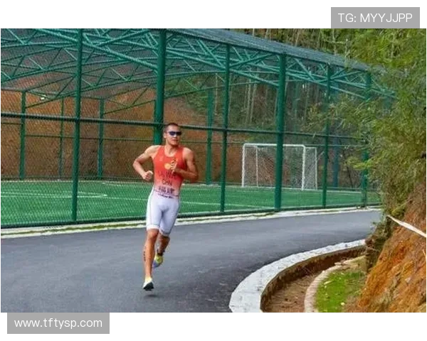 基于铁人三项运动表现的综合技术策略优化研究框架探索路径与实践